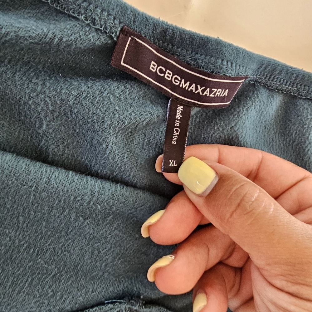 BCBGMaxAzria XL Woman's Teal Camisole - Picture 5 of 10